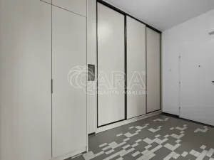 Pronájem bytu 2+kk, Praha - Holešovice, Ortenovo náměstí, 49 m2
