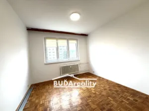 Pronájem bytu 2+1, Zlín - Malenovice, třída Svobody, 50 m2