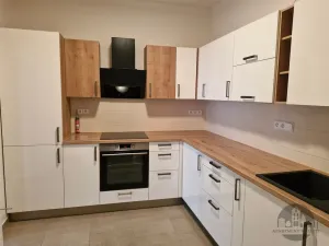 Pronájem bytu 2+1, Praha - Nové Město, Školská, 75 m2