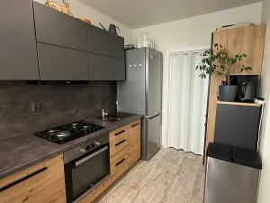 Prodej bytu 3+1, Brno, Švermova, 74 m2