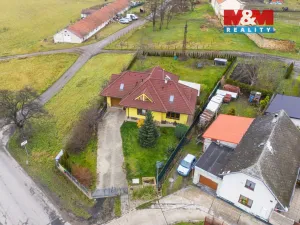Prodej rodinného domu, Zlosyň, 142 m2