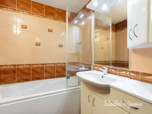 Pronájem bytu 3+1, Čelákovice, Stankovského, 73 m2