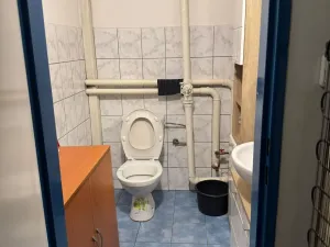 Pronájem skladu, Praha - Uhříněves, Kašperská, 100 m2