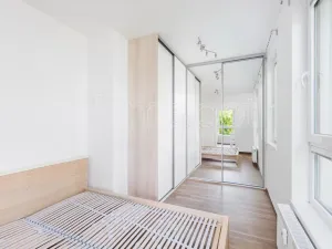 Pronájem bytu 2+kk, Praha, Bermanova, 51 m2