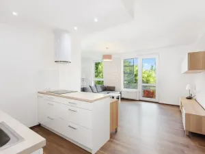 Pronájem bytu 2+kk, Praha, Bermanova, 51 m2