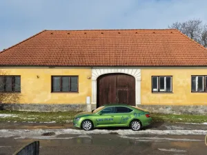 Prodej komerční nemovitosti, Budišov, 678 m2