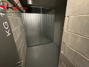 Pronájem skladu, Praha, Stočesova, 4 m2