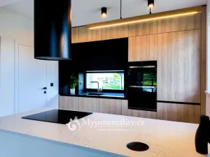 Prodej rodinného domu, Dobrkovice, 231 m2