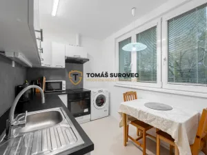 Prodej bytu 2+1, Zlín, Chelčického, 55 m2