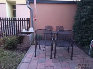 Pronájem bytu 2+1, Praha, Doudova, 64 m2