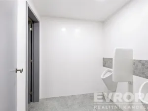 Pronájem kanceláře, Praha - Nusle, Doudlebská, 956 m2