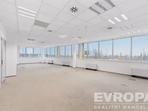 Pronájem kanceláře, Praha - Nusle, Doudlebská, 250 m2