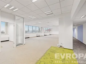 Pronájem kanceláře, Praha - Nusle, Doudlebská, 250 m2