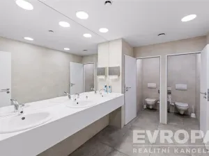 Pronájem kanceláře, Praha - Krč, Olbrachtova, 227 m2