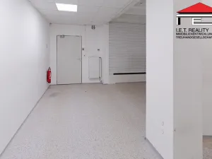 Pronájem obchodního prostoru, Praha - Hloubětín, Poděbradská, 115 m2