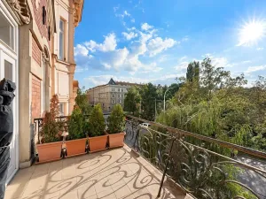 Prodej podílu vícegeneračního domu, Brno, Drobného, 242 m2