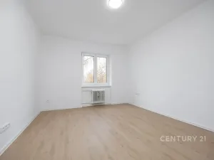 Prodej bytu 2+1, Plzeň, Ořechová, 68 m2