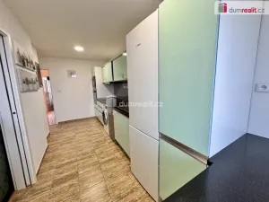 Pronájem bytu 3+1, Praha - Kobylisy, Chotovická, 70 m2