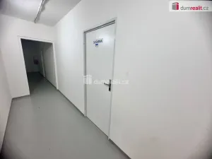 Pronájem bytu 3+1, Praha - Kobylisy, Chotovická, 70 m2