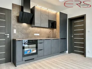 Pronájem bytu 2+kk, Jablonec nad Nisou - Mšeno nad Nisou, Mládí, 40 m2