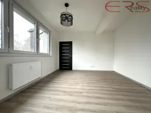Pronájem bytu 2+kk, Jablonec nad Nisou - Mšeno nad Nisou, Mládí, 46 m2
