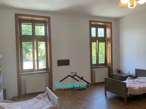 Prodej činžovního domu, Kroměříž, Malý val, 110 m2