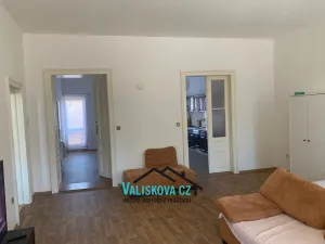 Prodej činžovního domu, Kroměříž, Malý val, 110 m2