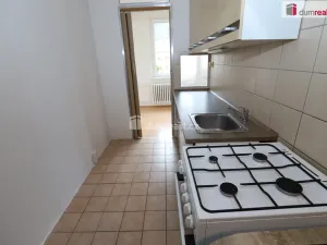 Prodej bytu 2+1, Hroznětín, Sídliště, 64 m2