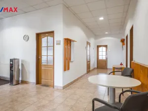 Prodej výrobních prostor, Okříšky, Za tratí, 2224 m2