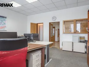 Prodej výrobních prostor, Okříšky, Za tratí, 2224 m2