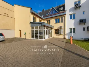 Prodej kanceláře, Jeseník, nám. Svobody, 356 m2