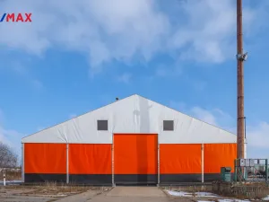 Prodej komerčního pozemku, Okříšky, Za tratí, 34555 m2