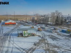 Prodej komerčního pozemku, Okříšky, Za tratí, 34555 m2