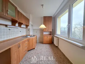 Pronájem bytu 2+1, Chomutov, Holešická, 62 m2