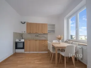 Prodej bytu 2+1, Písek - Budějovické Předměstí, Šafaříkova, 52 m2