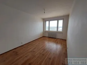 Pronájem bytu 2+1, Krnov - Pod Cvilínem, SPC G, 55 m2