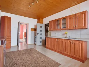 Prodej bytu 2+1, Louny, Husova, 63 m2