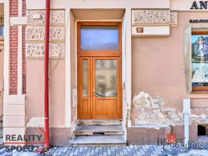 Prodej bytu 2+1, Nejdek, náměstí Karla IV., 70 m2