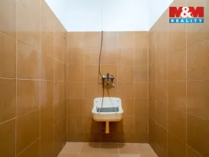 Pronájem obchodního prostoru, Praha, Trnkovo náměstí, 324 m2