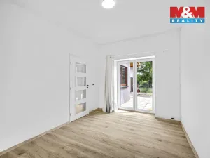 Prodej bytu 3+1, Hradec Králové - Kukleny, Pražská třída, 91 m2