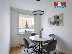 Prodej bytu 3+1, Praha - Libuš, Na domovině, 73 m2