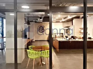 Pronájem restaurace, Praha, Sokolovská, 184 m2