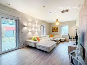 Pronájem rodinného domu, Zlonín, Slunečná, 95 m2