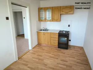 Pronájem bytu 2+1, Děčín, U Dvora, 60 m2