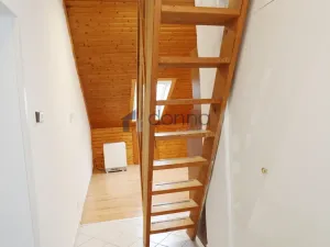 Pronájem bytu 2+kk, Praha, Nad Královskou oborou, 35 m2