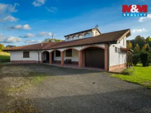 Prodej rodinného domu, Frýdštejn - Sestroňovice, 387 m2