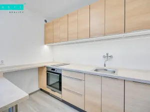 Pronájem bytu 1+kk, Olomouc - Neředín, Neředínská, 34 m2