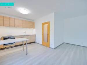 Pronájem bytu 1+kk, Olomouc - Neředín, Neředínská, 34 m2