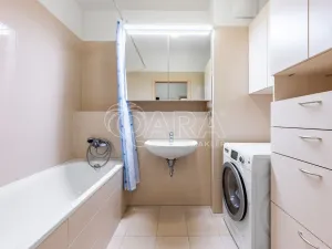 Pronájem bytu 2+kk, Praha, Fikerova, 62 m2