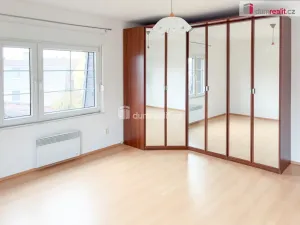 Pronájem rodinného domu, Praha - Nebušice, V březinkách, 365 m2